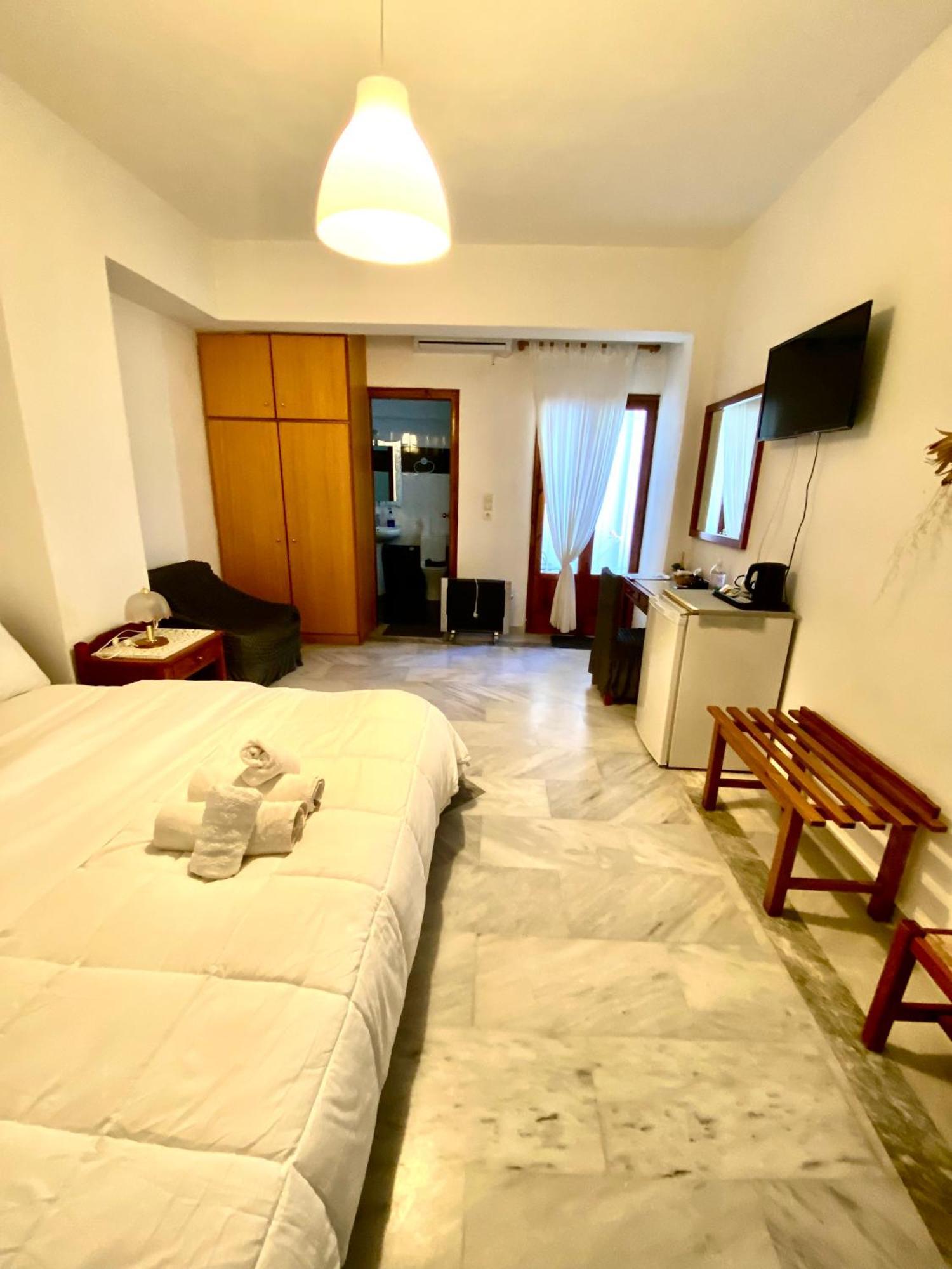 Costas Inn Spílion المظهر الخارجي الصورة